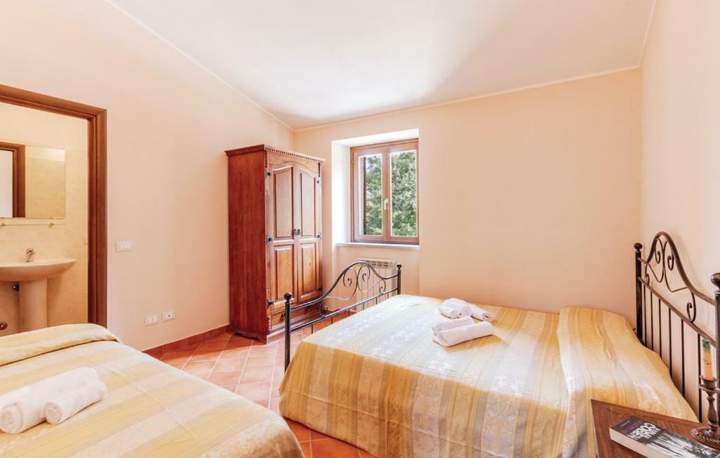 Relais Valguerriera Guest House Apecchio Екстериор снимка